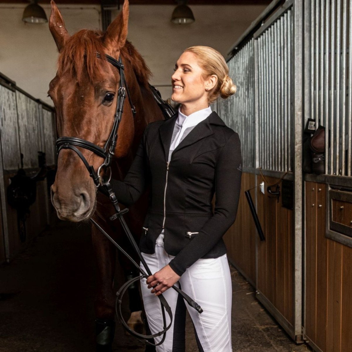 Cavalliera Riding Show Jacket ZIP CHIC for Equestrian Women